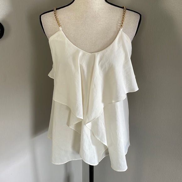 Forever 21 Tops - Forever 21 top with metal chain details